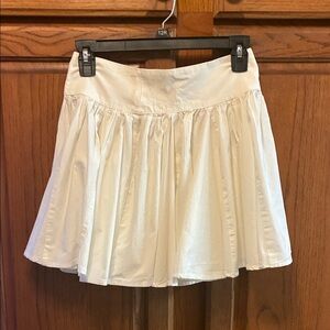 Chic white Women's Skater Skirt size 2